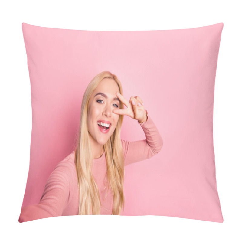 Personality  Close Up Photo Of Happy Adorable Woman With Beaming Smile. She I Pillow Covers