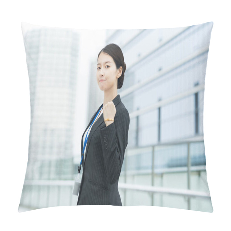 Personality  Asian Young Business Woman In A Suit Posing With A Smile And Cheering Pillow Covers