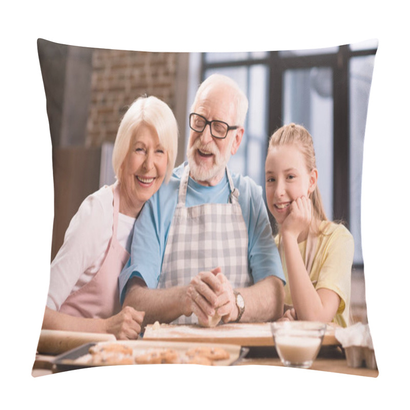 Personality  Family Kneading Dough   Pillow Covers