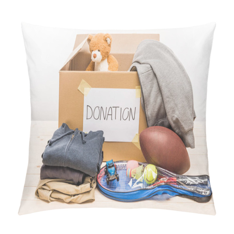 Personality  Cardboard Box With Donation Pillow Covers