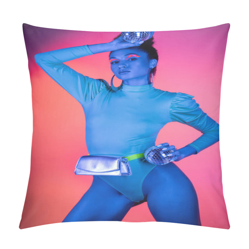 Personality  Fashionable African American Model In Neon Bodysuit Holding Disco Balls And Looking At Camera On Pink And Purple Background Pillow Covers