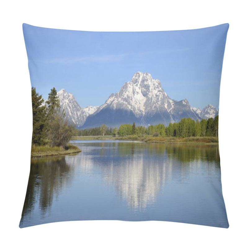 Personality  Wyoming - USA Pillow Covers