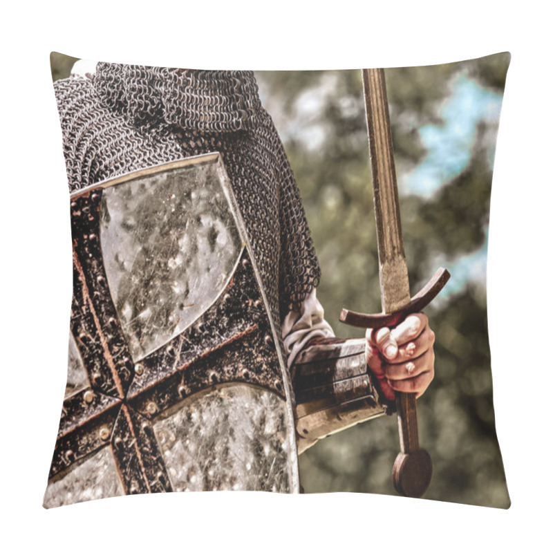 Personality  Traditional Medieval Knight With Shield And Sword. Pillow Covers