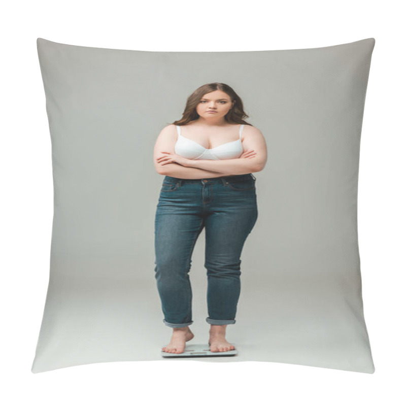 Personality  Plus Size Girl In Jeans And Bra Standing With Crossed Arms On Scales And Looking At Camera On Grey Pillow Covers