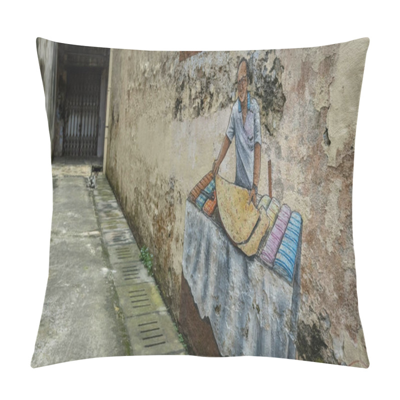 Personality  Street Art On The The Concubine Lane Historical Street In Ipoh Malaysia Pillow Covers