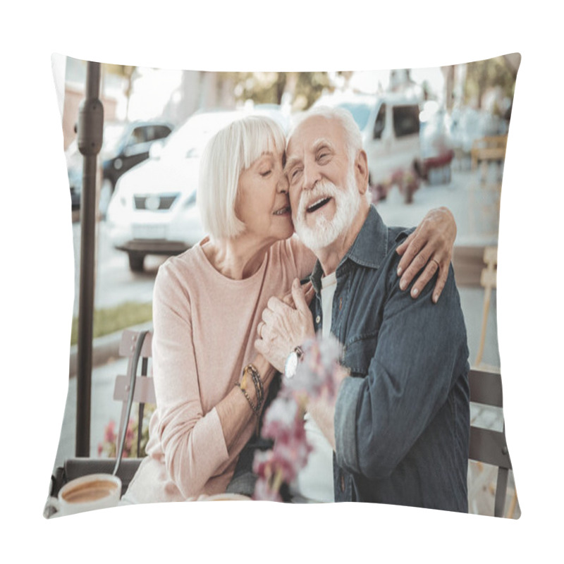 Personality  Positive Grey Haired Woman Hugging Her Husband Pillow Covers