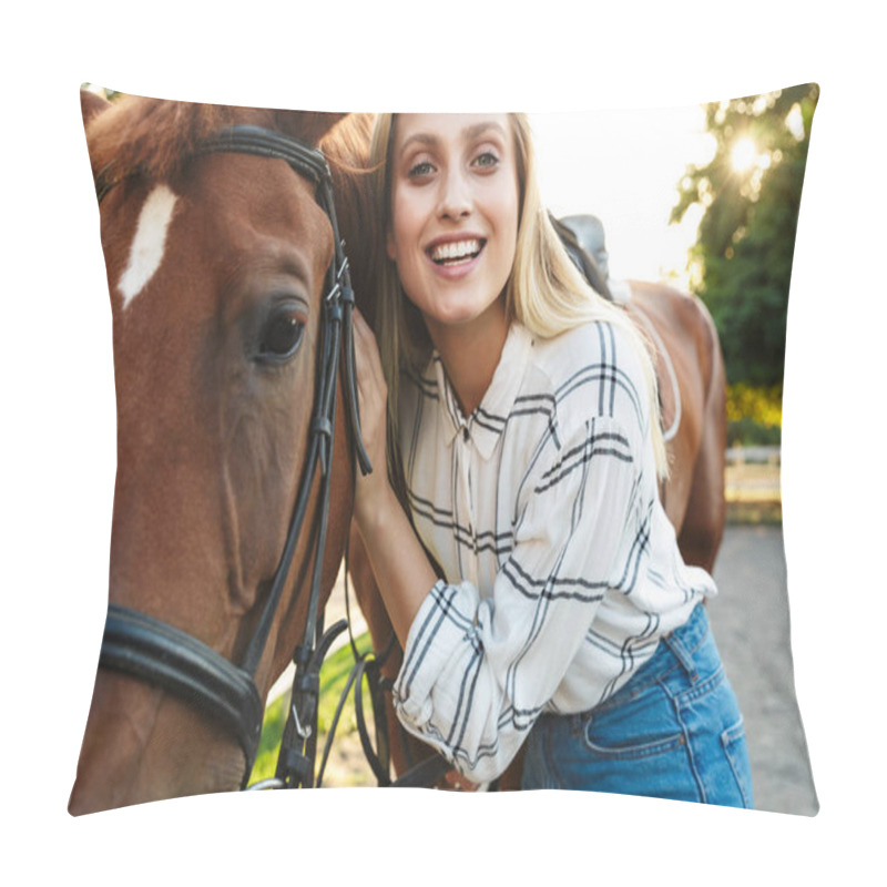 Personality  Image Of Gorgeous Woman Smiling And Standing By Horse In Country Pillow Covers