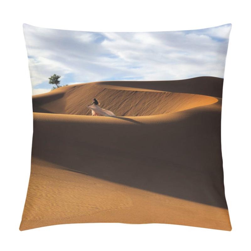 Personality  Woman In Amazing Silk Wedding Dress With Fantastic View Of Sahara Desert Sand Dunes In Sunset Light. Landscape Of Morocco, Africa. Pillow Covers