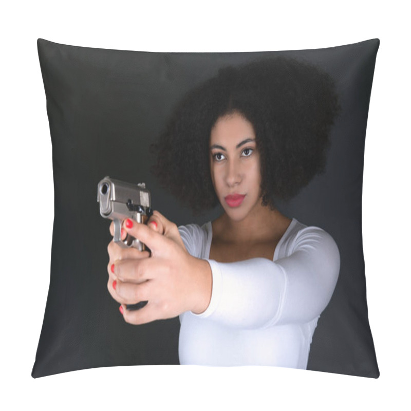 Personality  Afro Woman With Gun Pillow Covers