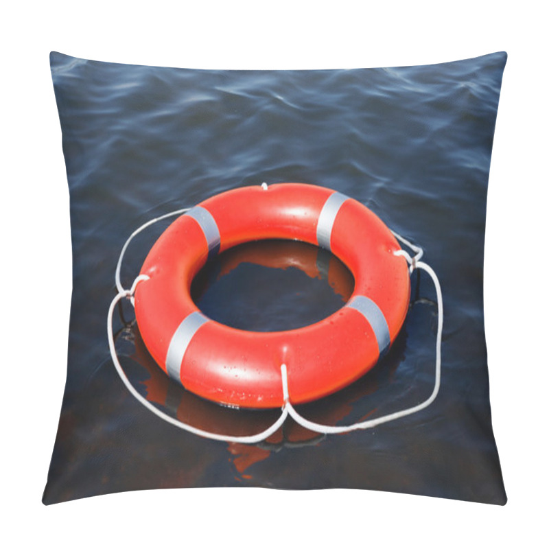 Personality  A Life Buoy On The Water Pillow Covers