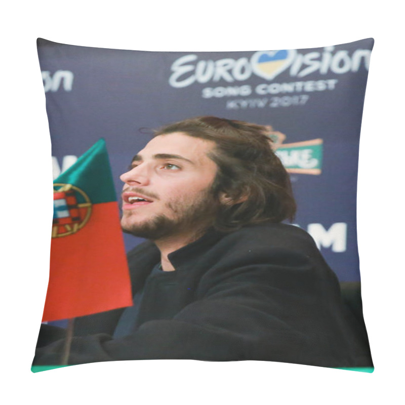 Personality   Salvador Sobral From Portugal Eurovision 2017 Pillow Covers