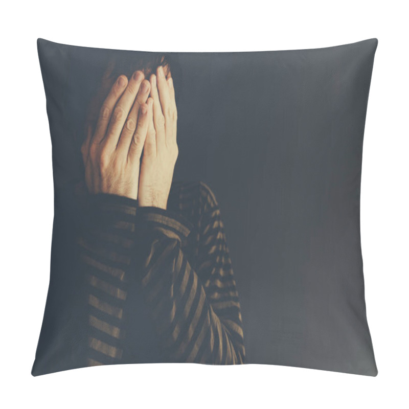 Personality  Desperate Man Crying Alone Pillow Covers