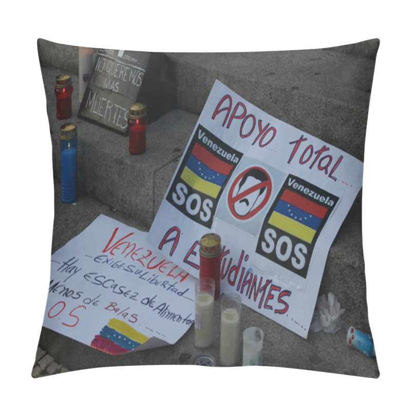 Personality  Venezuelans In Portugal Protest Against Venezuelan President Nicols Maduro In Porto, Portugal On 02/22/2014 Pillow Covers