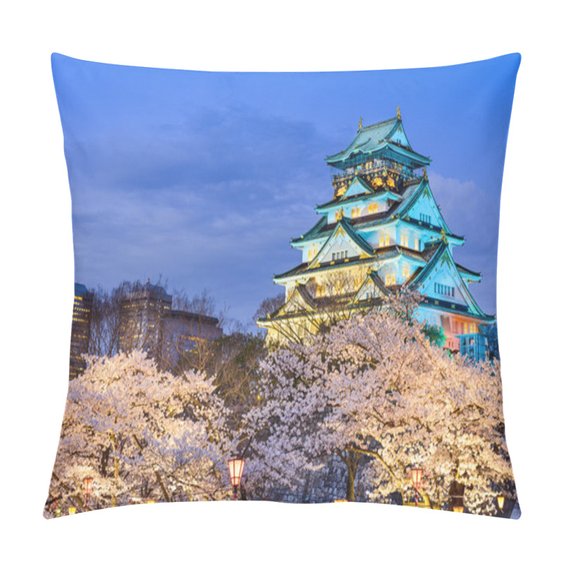 Personality  Osaka Castle In The Spring Pillow Covers