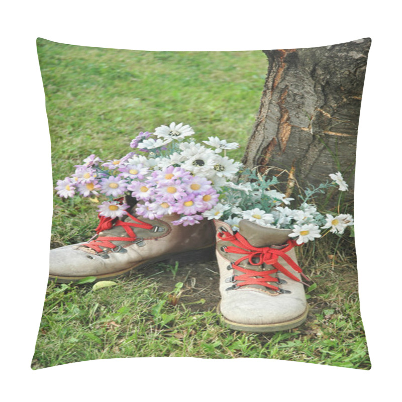 Personality  Flowers In Old Shoes Pillow Covers