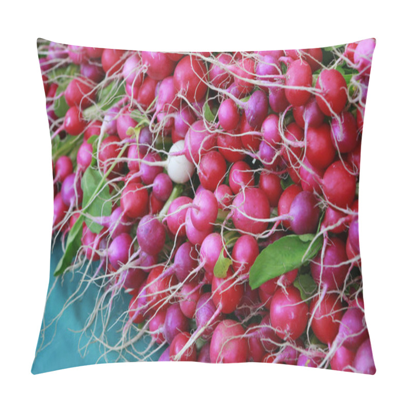 Personality  Raw Organic Small Garden Red Radishes At The Market Pillow Covers