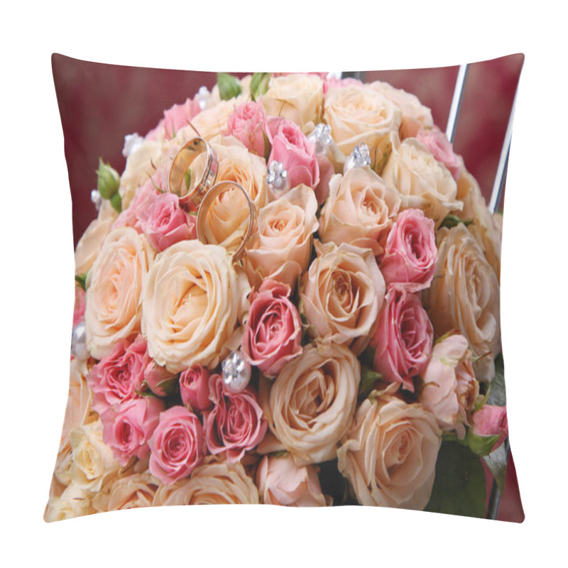 Personality  Bouquet Of Roses Pillow Covers