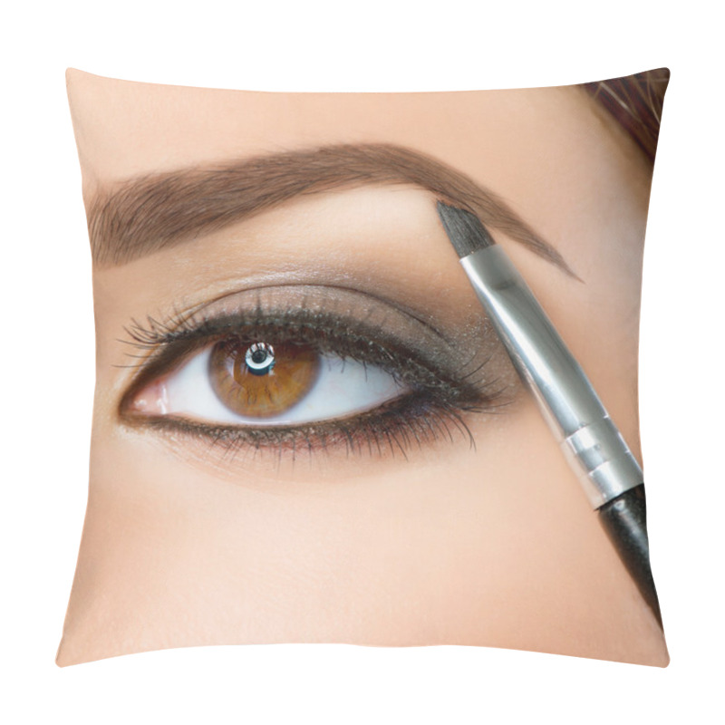 Personality  Make-up. Eyebrow Makeup. Brown Eyes Pillow Covers