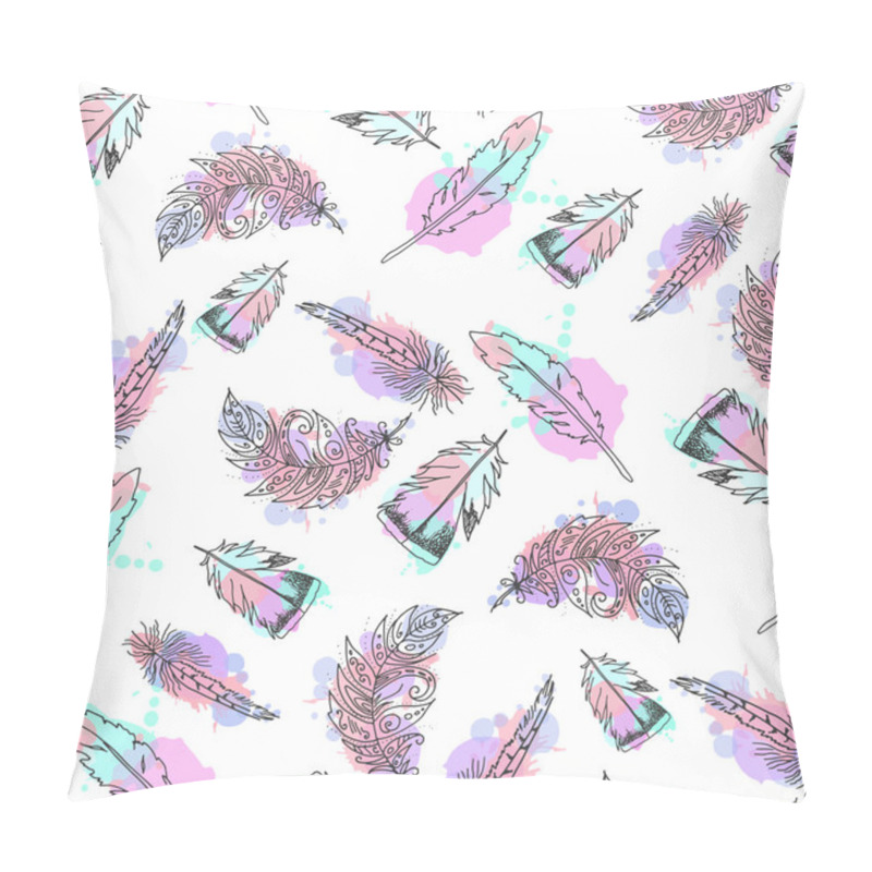 Personality  Hand Drawn Feathers Seamless Pattern. Pillow Covers