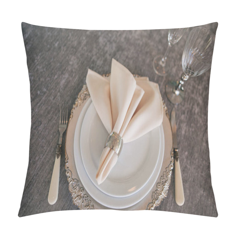 Personality  Plates Pillow Covers