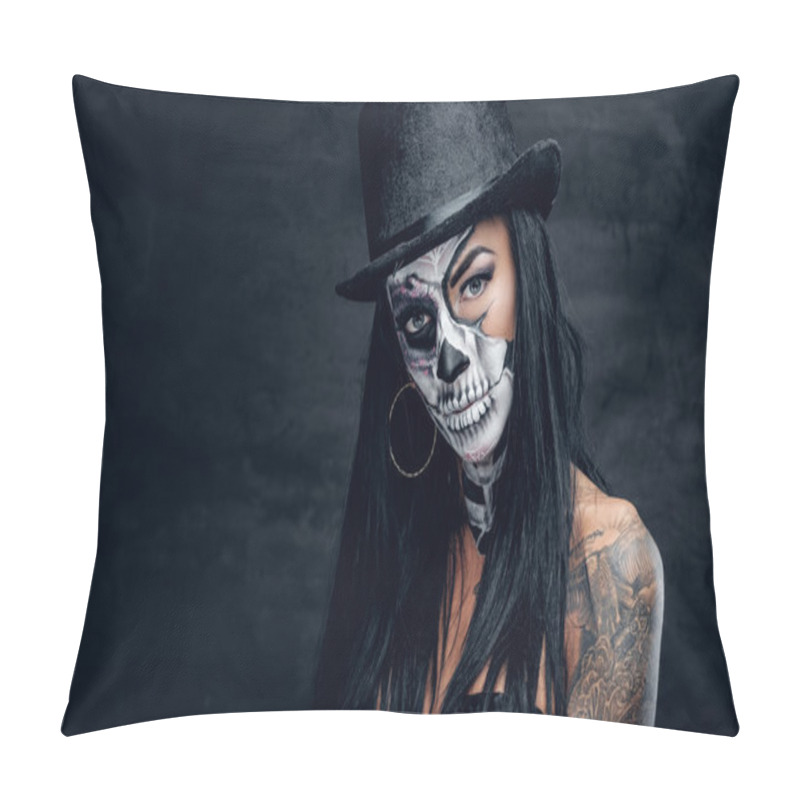 Personality  Girl In Stylish Top Hat With Skull Make Up. Pillow Covers