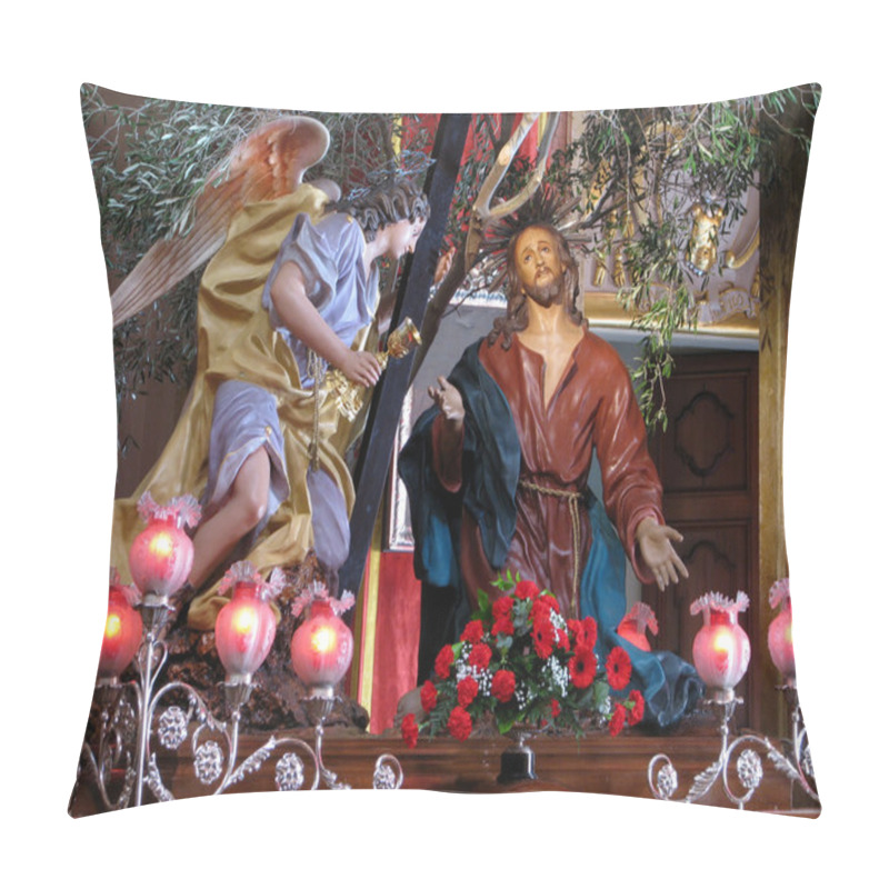 Personality  The Agony In The Garden Pillow Covers