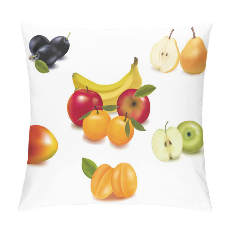 Personality  Photo-realistic Vector Illustration. Big Group Of Different Fruit. Pillow Covers