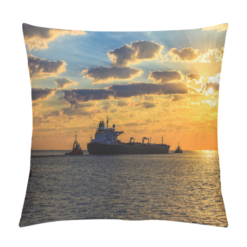 Personality  Solar Convoy Pillow Covers