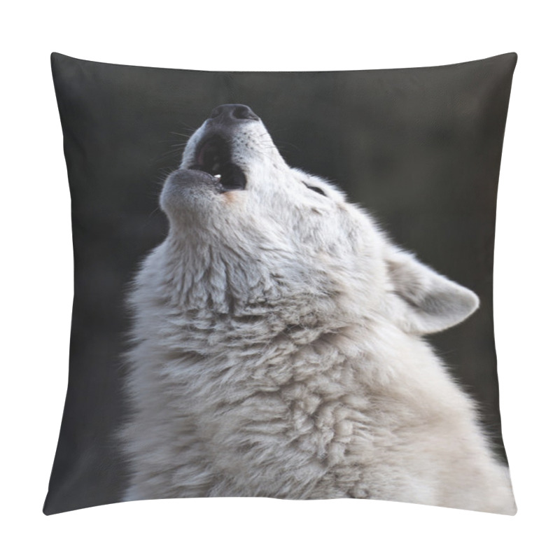 Personality  Howling Wolf Pillow Covers