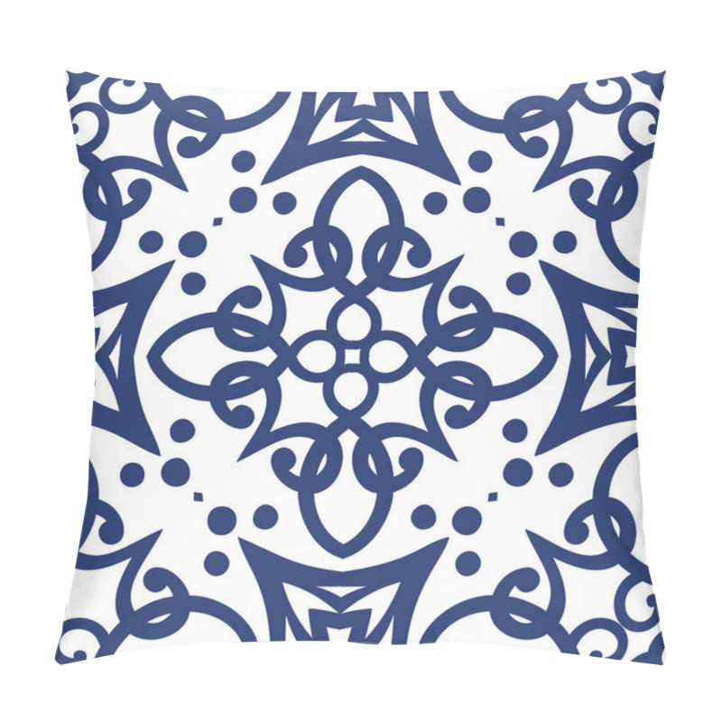 Personality  Blue Arabesque Pattern Pillow Covers