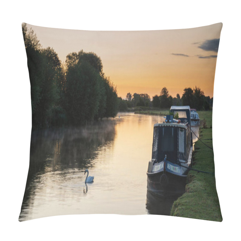 Personality  Beautiful Sunrise Landscape Image Of River Thames At Lechlade-on-Thames In English Cotswolds Countryside Pillow Covers