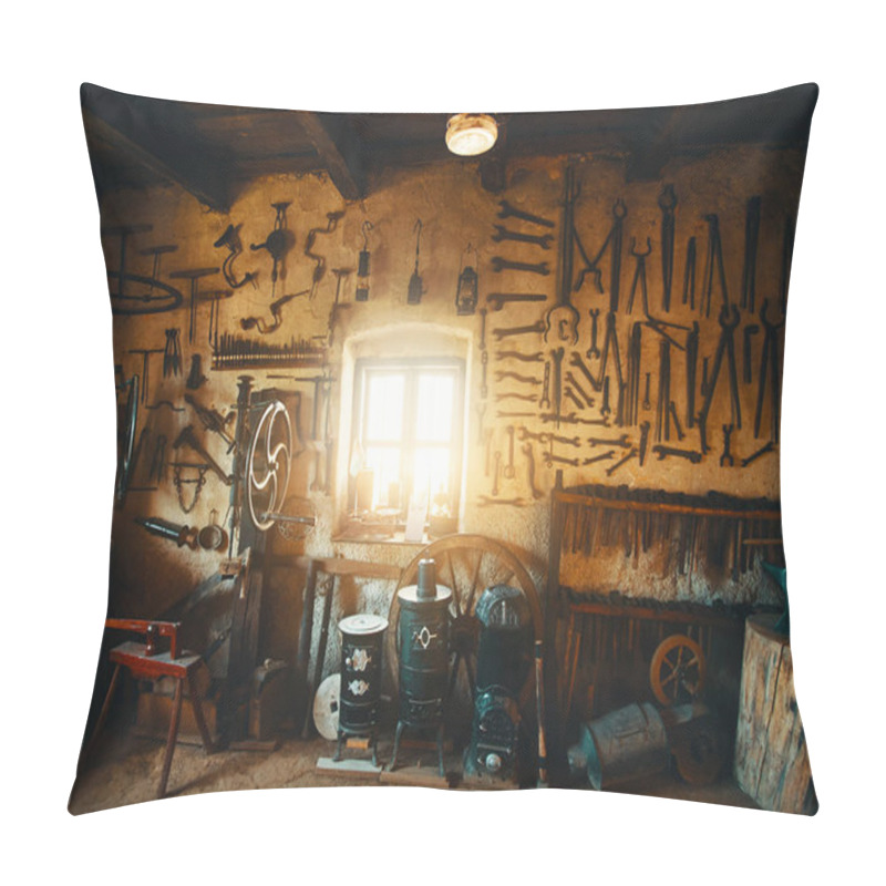 Personality  Old Smithy Workshop Interior Pillow Covers