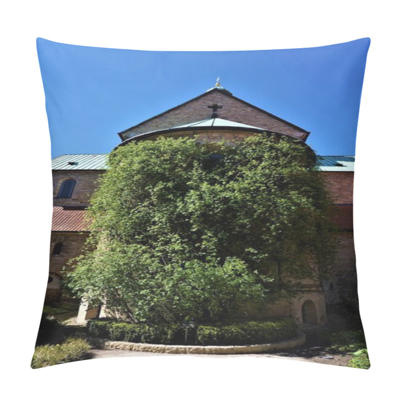 Personality  Rose Of Hildesheim In The Courtyard Of The Cathedral Pillow Covers