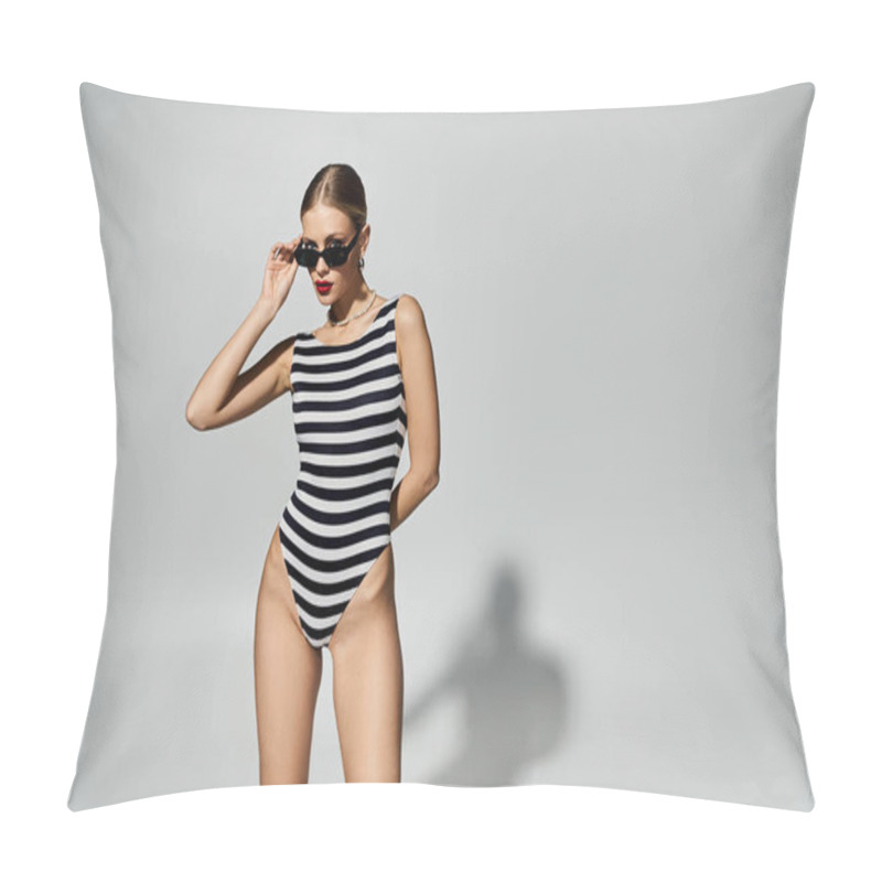 Personality  A Fashionable Blonde Woman In A Black And White Striped One-piece Swimsuit. Pillow Covers