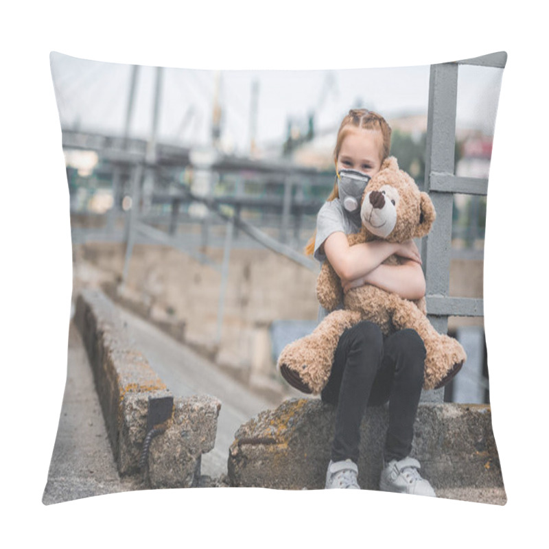 Personality  Child In Protective Mask Hugging Teddy Bear On Street, Air Pollution Concept Pillow Covers