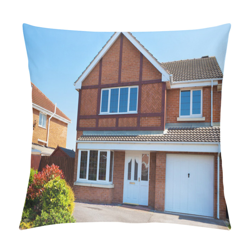 Personality  Typical English Residential Estate Pillow Covers