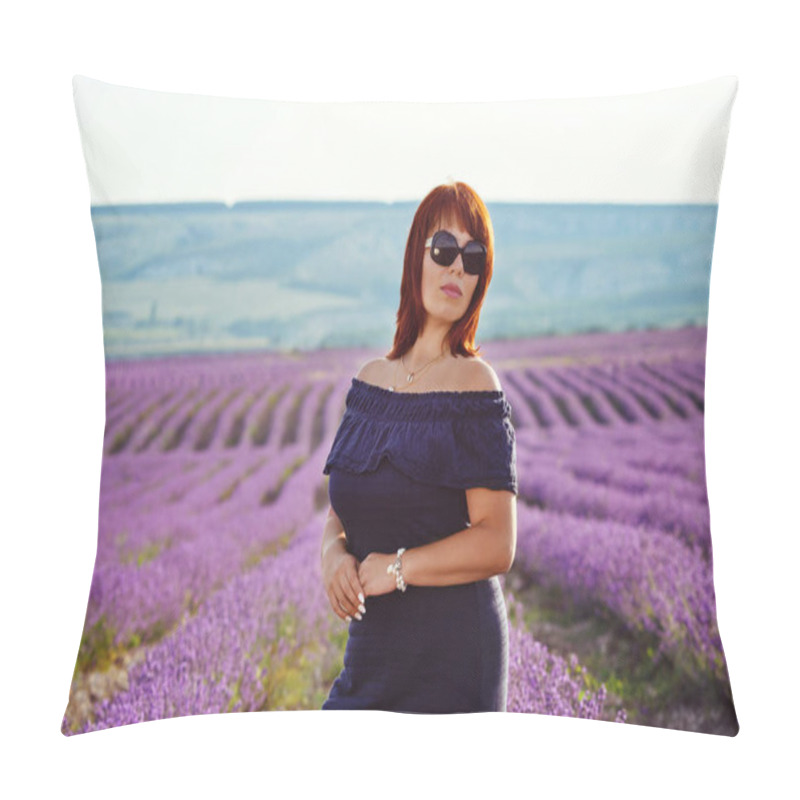 Personality  Redhead Woman Waering Dress  In Lavender Field Pillow Covers