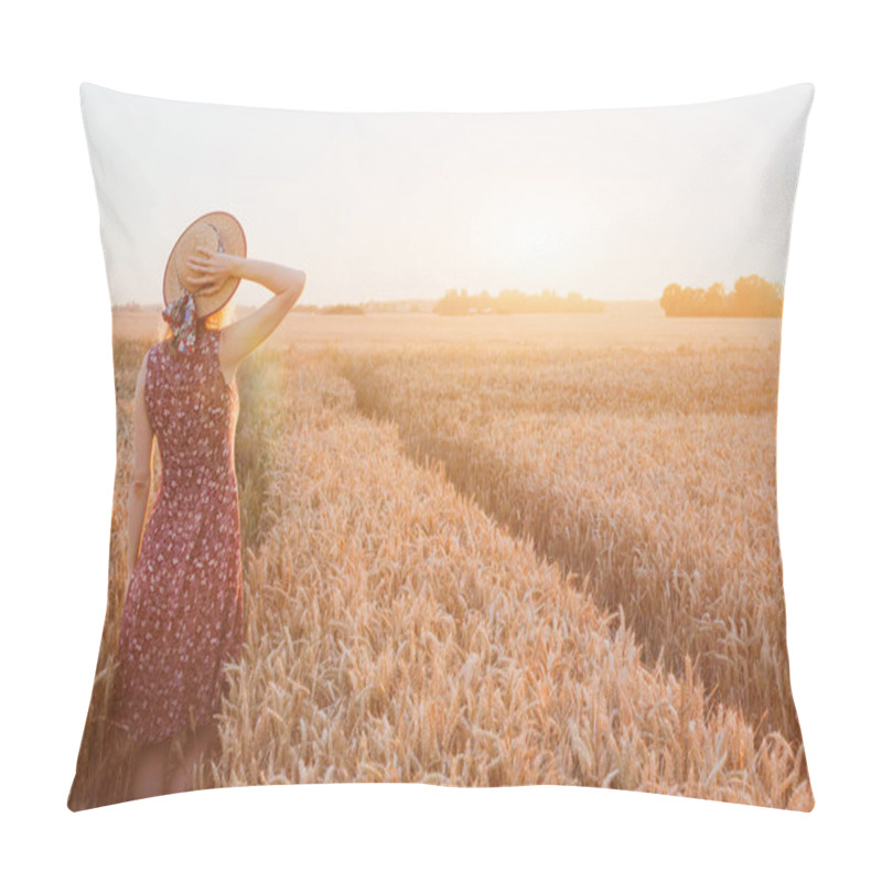 Personality  Summer Happy Young Woman In Wheat Field By Sunset, Daydream, Beautiful Background With Place For Text Pillow Covers