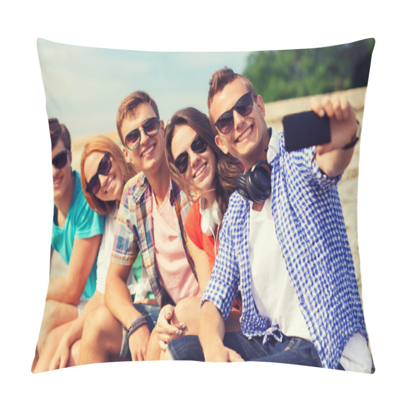 Personality  Group Of Smiling Friends With Smartphone Outdoors Pillow Covers