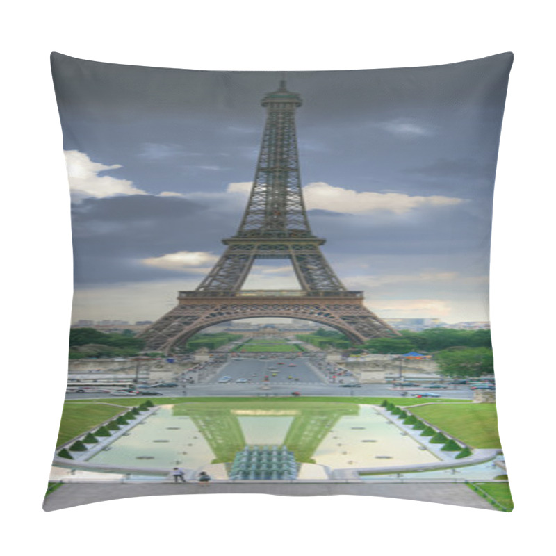 Personality  Eiffel Tower From Trocadero Vertical Pillow Covers