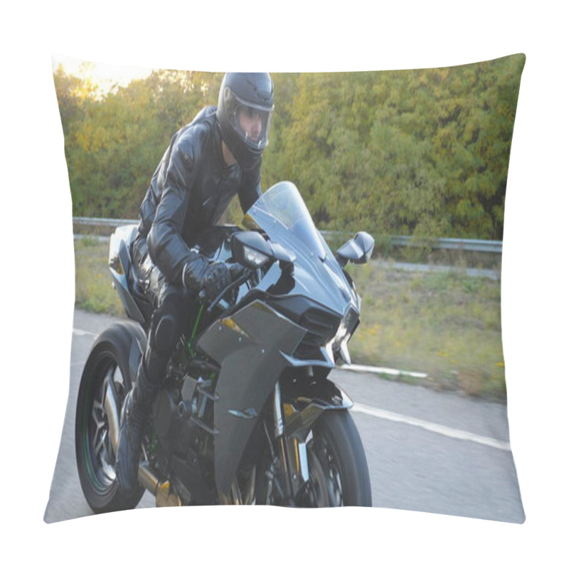 Personality  Close Up Of Young Man In Helmet Riding On Modern Sport Motorbike At Highway. Motorcyclist Racing His Motorcycle On Country Road. Guy Driving Bike During Trip. Concept Of Freedom. Side View Slow Motion. Pillow Covers