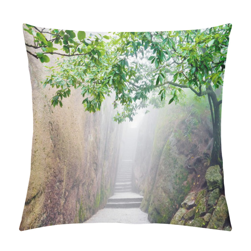 Personality  Mountain Chinese Zen Path Pillow Covers