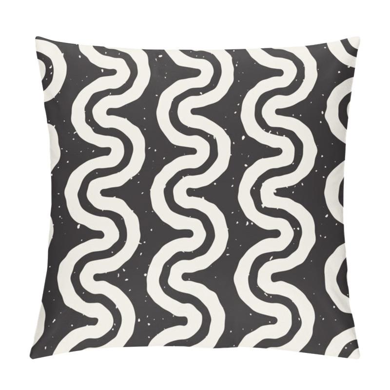 Personality  Vector Seamless Black And White Hand Drawn Wavy Lines Grunge Pattern Pillow Covers