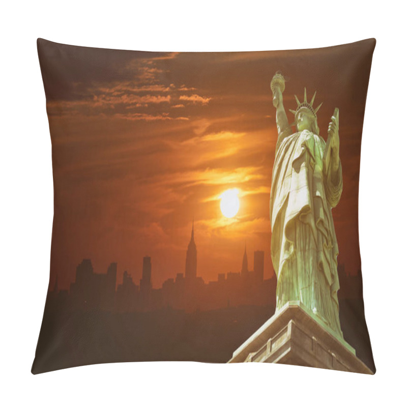 Personality  The Statue Of Liberty Of New York Manhattan View Of Manhattan New York City Sunset On The Background Pillow Covers