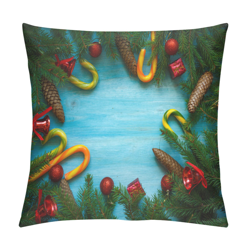 Personality  Christmas Border With Fir Tree Branches, Cones, Christmas Decora Pillow Covers