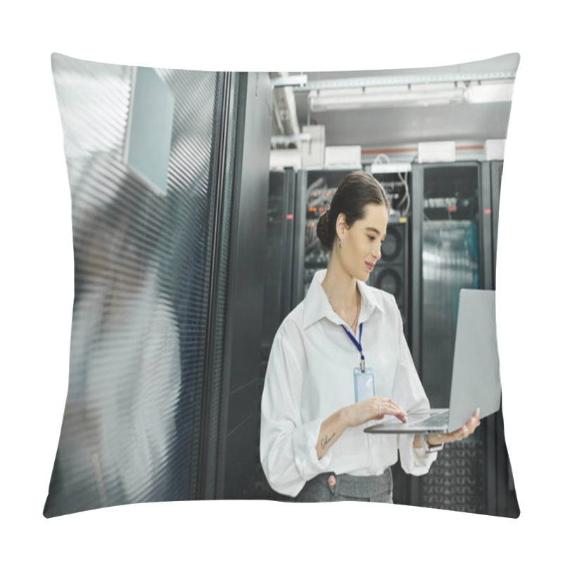 Personality  A Dedicated Woman In A White Shirt Works Diligently On A Laptop In A Sleek Server Room Environment. Pillow Covers