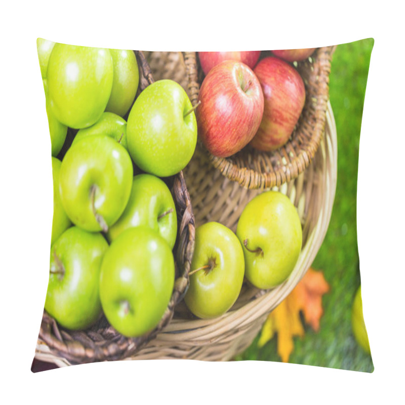 Personality  Freshly Picked Organic Apples Pillow Covers