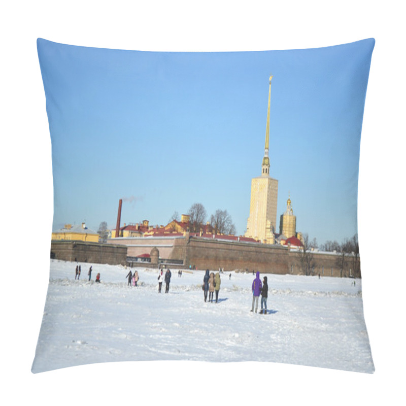 Personality  The Peter And Paul Fortress At Winter Pillow Covers