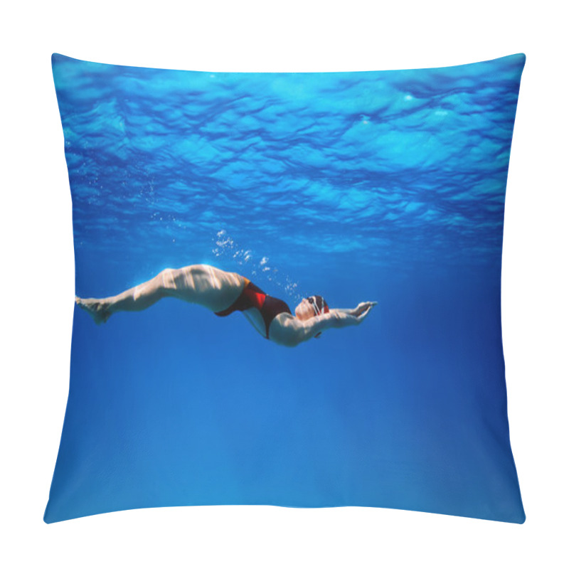 Personality  Female Professional Swimmer Pillow Covers