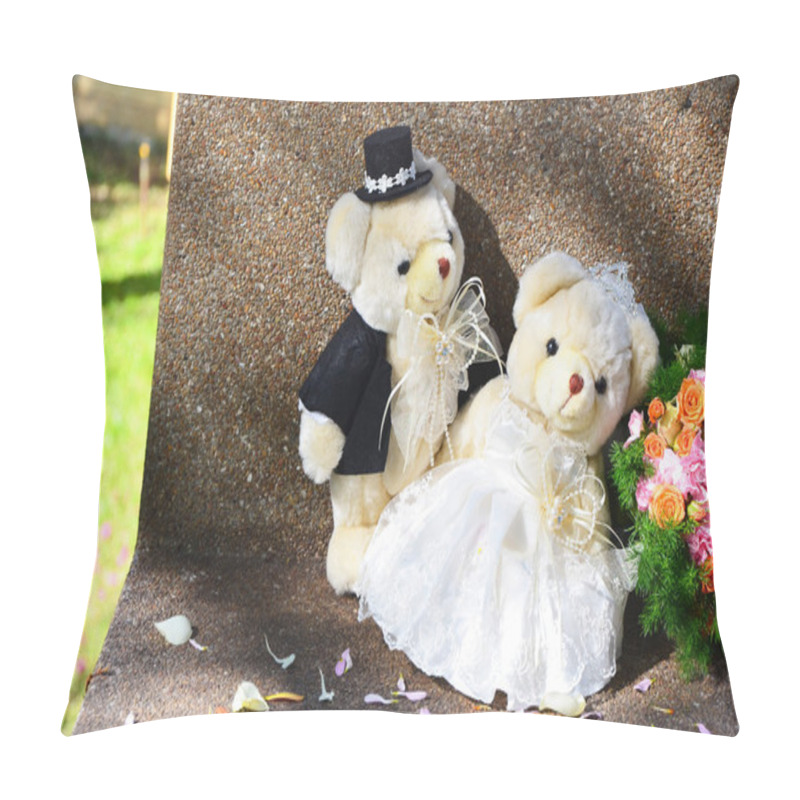 Personality  Teddy Bears In Wedding Costumes Pillow Covers